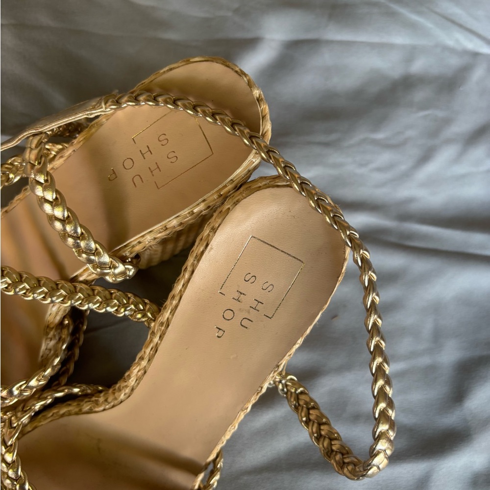 ShuShop Gold and Tan Heels Elegant and Chic - Picture 3 of 6